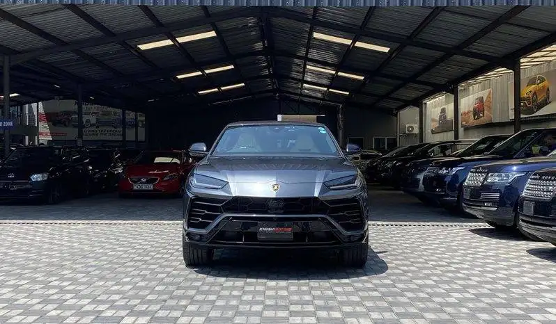 
Lamborghini Urus 2019 full									