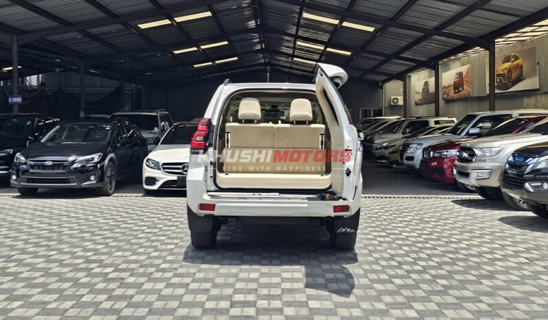 
Toyota Land Cruiser Prado 2018 full									