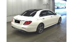 
										Mercedes E200 2018 full									