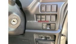 
										Toyota Voxy 2018 full									