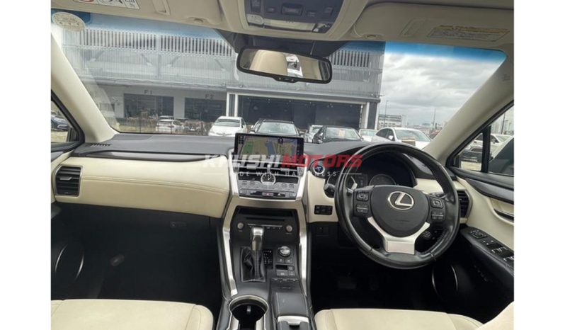 
Lexus NX300h 2018 full									