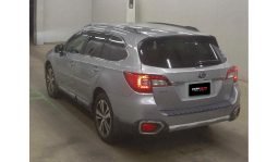 Subaru Outback 2018 full