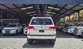 Toyota Land Cruiser ZX V8 2018