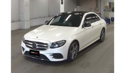 
										Mercedes E200 2018 full									