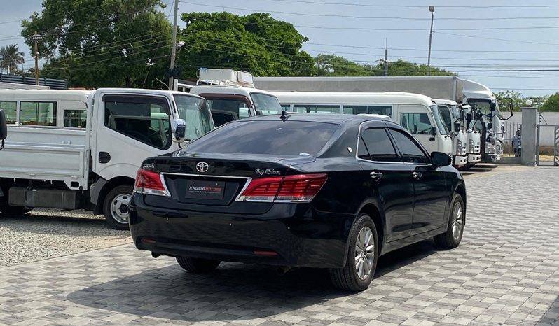 
								Toyota Crown Royal saloon 2014 full									