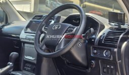 
										Toyota Land Cruiser Prado 2018 full									