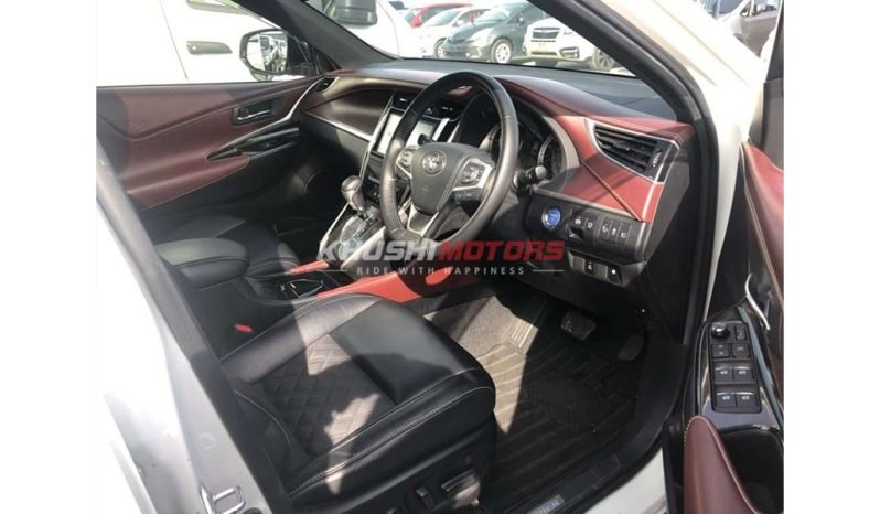 
								Toyota Harrier 2018 full									