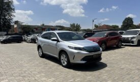 Toyota Harrier 2017