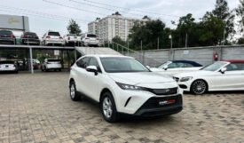 Toyota Harrier 2020