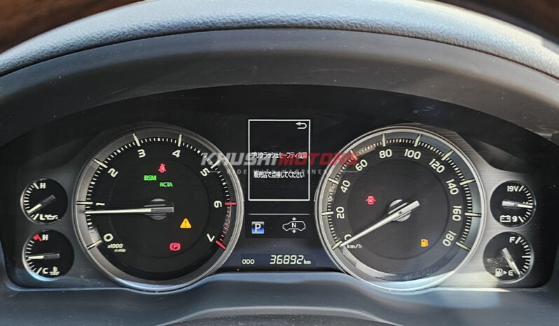 
								Toyota Land Cruiser ZX V8 2018 full									