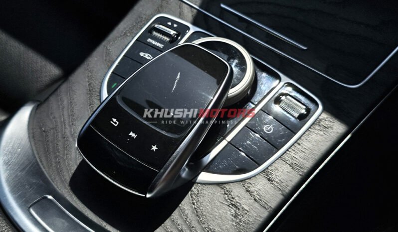Mercedes Benz C200 2018 full