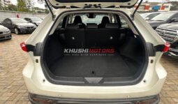 
										Toyota Harrier 2020 full									