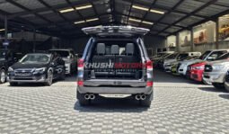 
										Toyota Land Cruiser ZX V8 2018 full									