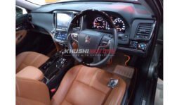 
										Toyota Crown Athlete 2018 full									