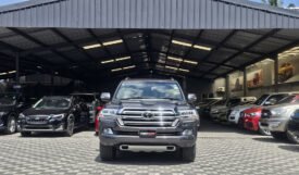 Toyota Land Cruiser ZX V8 2018