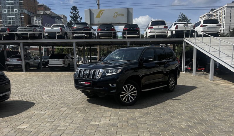 
								Toyota Land Cruiser Prado VX 2022 full									