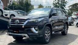 Toyota Fortuner 2016