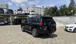 Toyota Land Cruiser Prado VX 2022