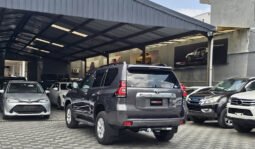 
Toyota Land Cruiser Prado 2018 full									