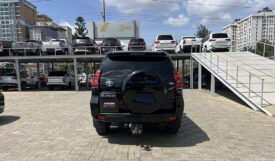 Toyota Land Cruiser Prado VX 2022