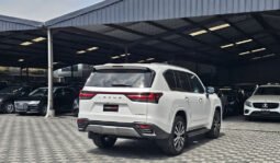 Lexus LX500d 2024 full