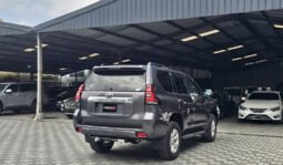 
Toyota Land Cruiser Prado 2018 full									