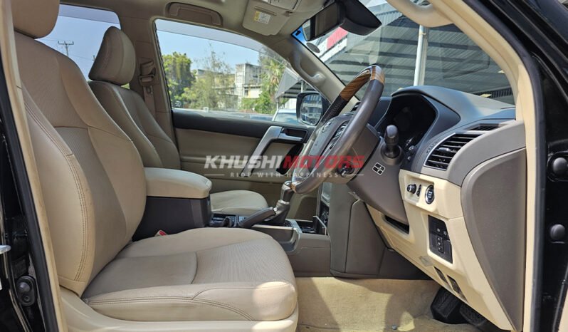 
Toyota Land Cruiser Prado 2018 full									