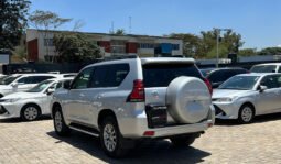 
										Toyota Prado Land Cruiser 2018 full									