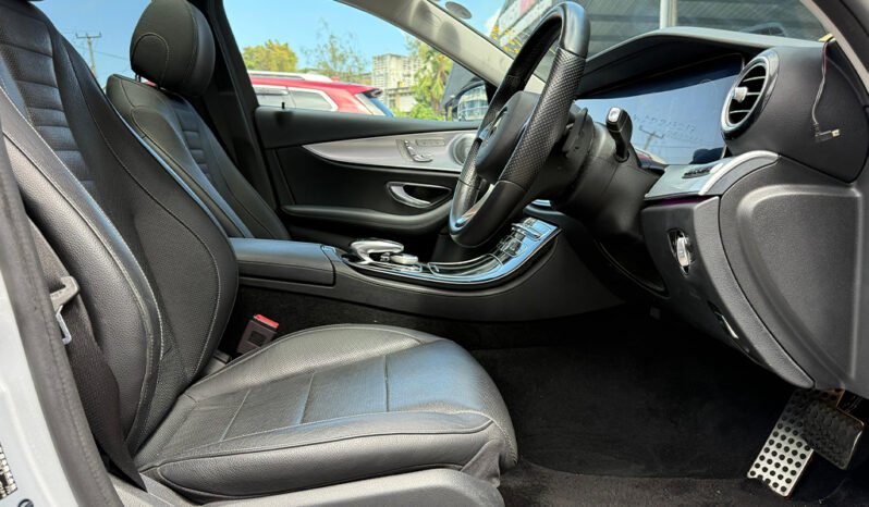 Mercedes Benz E220D 2018 full