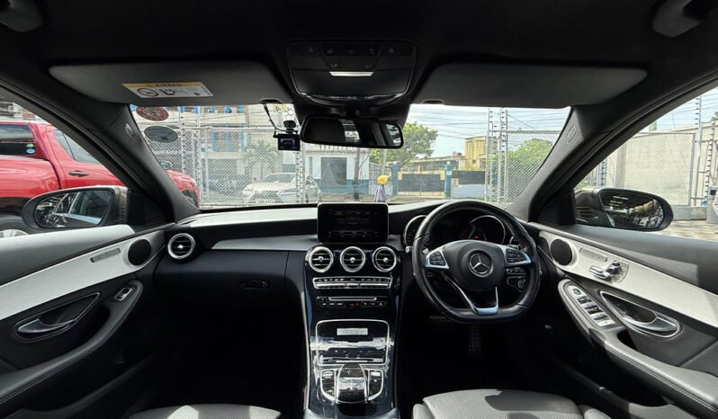 Mercedes Benz C180 2018 full