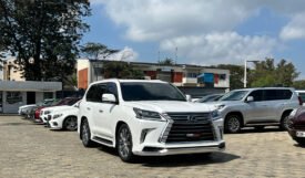 Lexus LX570 2016