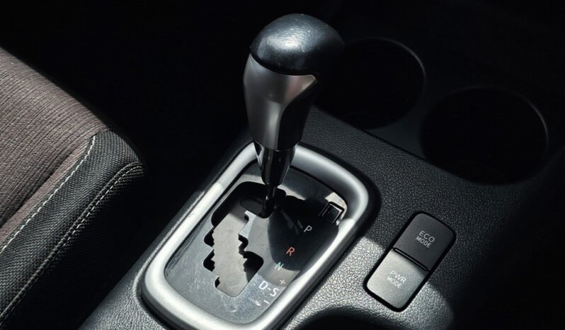 
Toyota Hilux D Cabin 2017 full									