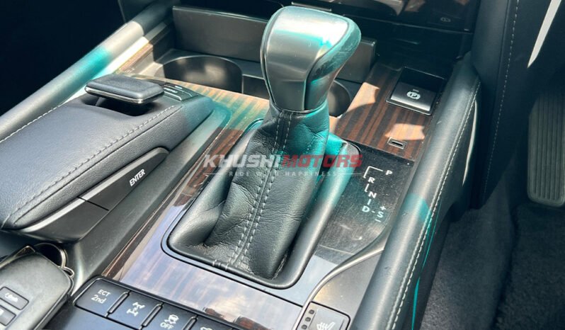 
								Lexus LX570 2016 full									