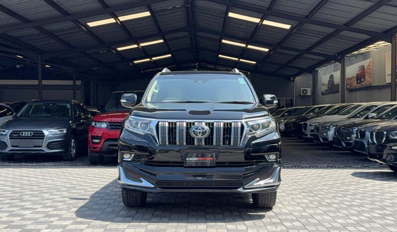 
Toyota Land Cruiser Prado 2018 full									