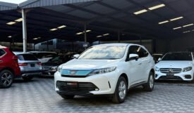 Toyota Harrier 2018