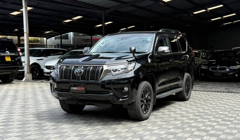 
Toyota Land Cruiser Prado 2021 full									