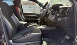 Toyota Hilux D Cabin 2022 full
