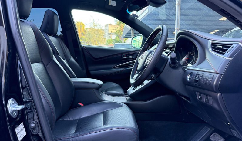 
								Toyota Harrier 2018 full									