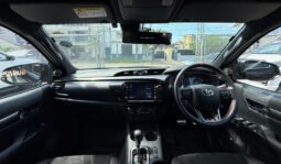 Toyota Hilux D Cabin 2022 full