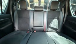 Toyota Hilux D Cabin 2022 full