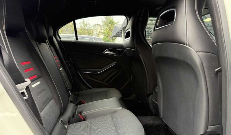 Mercedes Benz A180 2018 full