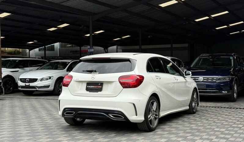 Mercedes Benz A180 2018 full