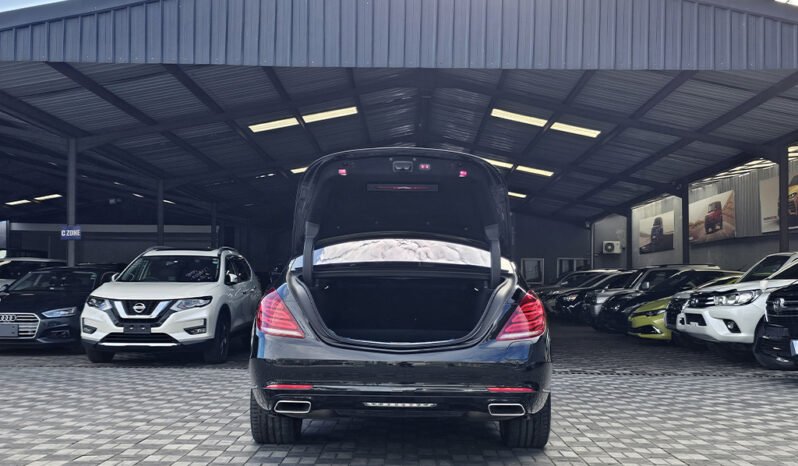 Mercedes Benz S550e 2017 full