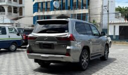 Lexus LX570 2019 full