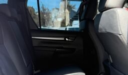 Toyota Hilux D Cabin 2022 full