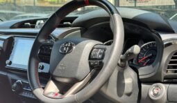 Toyota Hilux D Cabin 2022 full