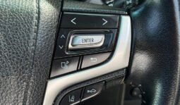 
Toyota Land Cruiser Sahara V8 2015 full									