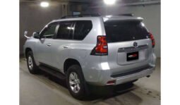 
Toyota Land Cruiser Prado 2018 full									