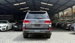 Toyota Land Cruiser Sahara V8 2015