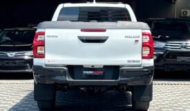 Toyota Hilux D Cabin 2024